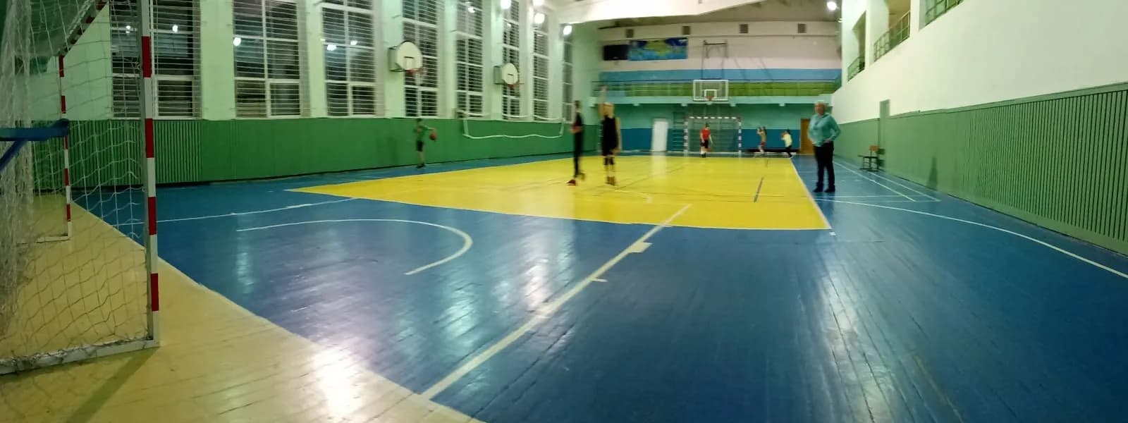 Головний корпус університету
